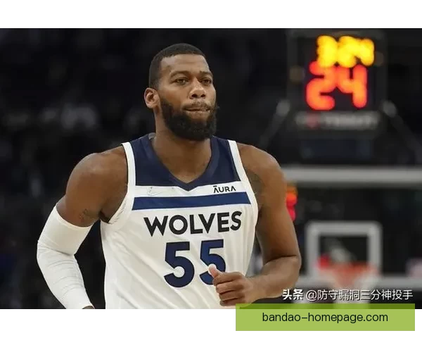 篮网以50%命中率和场均6.2分续签马拉奇史密斯第二份10天短合同